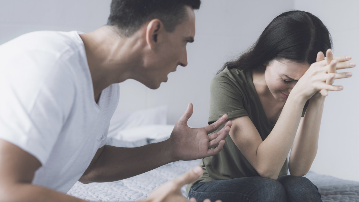 Abordando los diferentes tipos de violencia contra la mujer